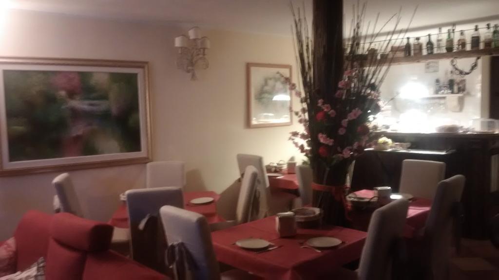 Albergo Dell'Oca 페스코코스탄초 외부 사진