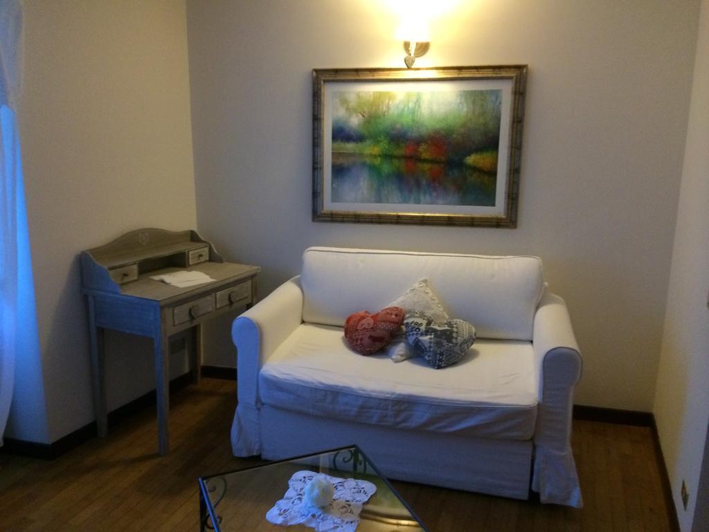 Albergo Dell'Oca 페스코코스탄초 객실 사진